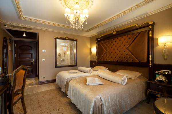 Welcome To Istanbul Nİhavend  Welcome To Istanbul Nİhavend