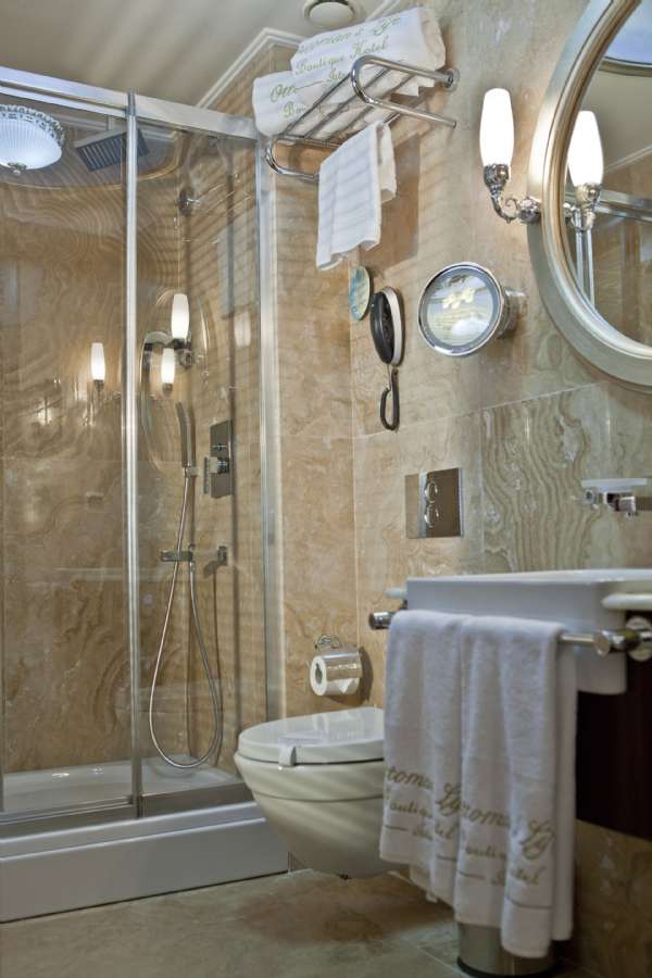  Welcome To Istanbul Safr