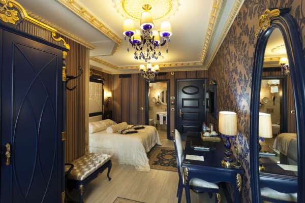  Welcome To Istanbul Safr