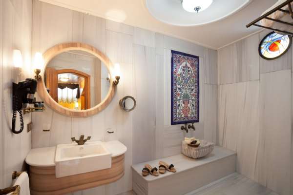 Welcome To Istanbul Lalezar  Welcome To Istanbul Lalezar